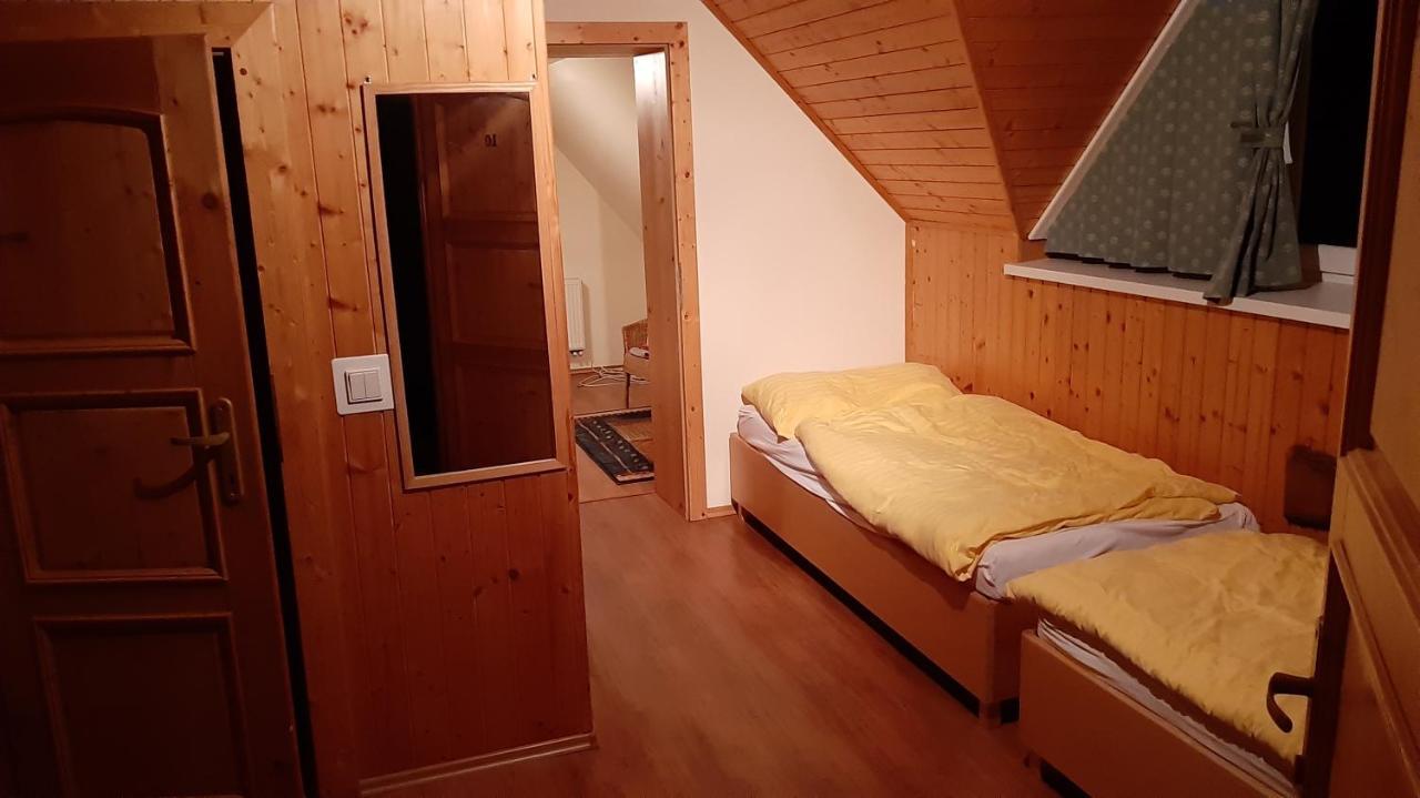 Penzion Pri Studnicke Omastina Экстерьер фото