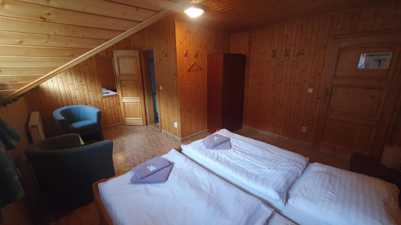 Penzion Pri Studnicke Omastina Экстерьер фото